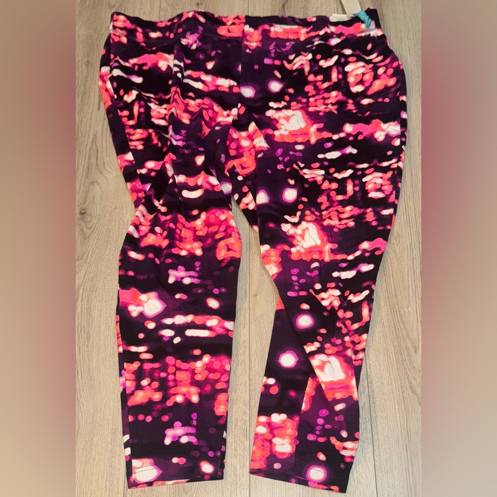 Livi Active Neon Pink & Purple Patterned Leggings